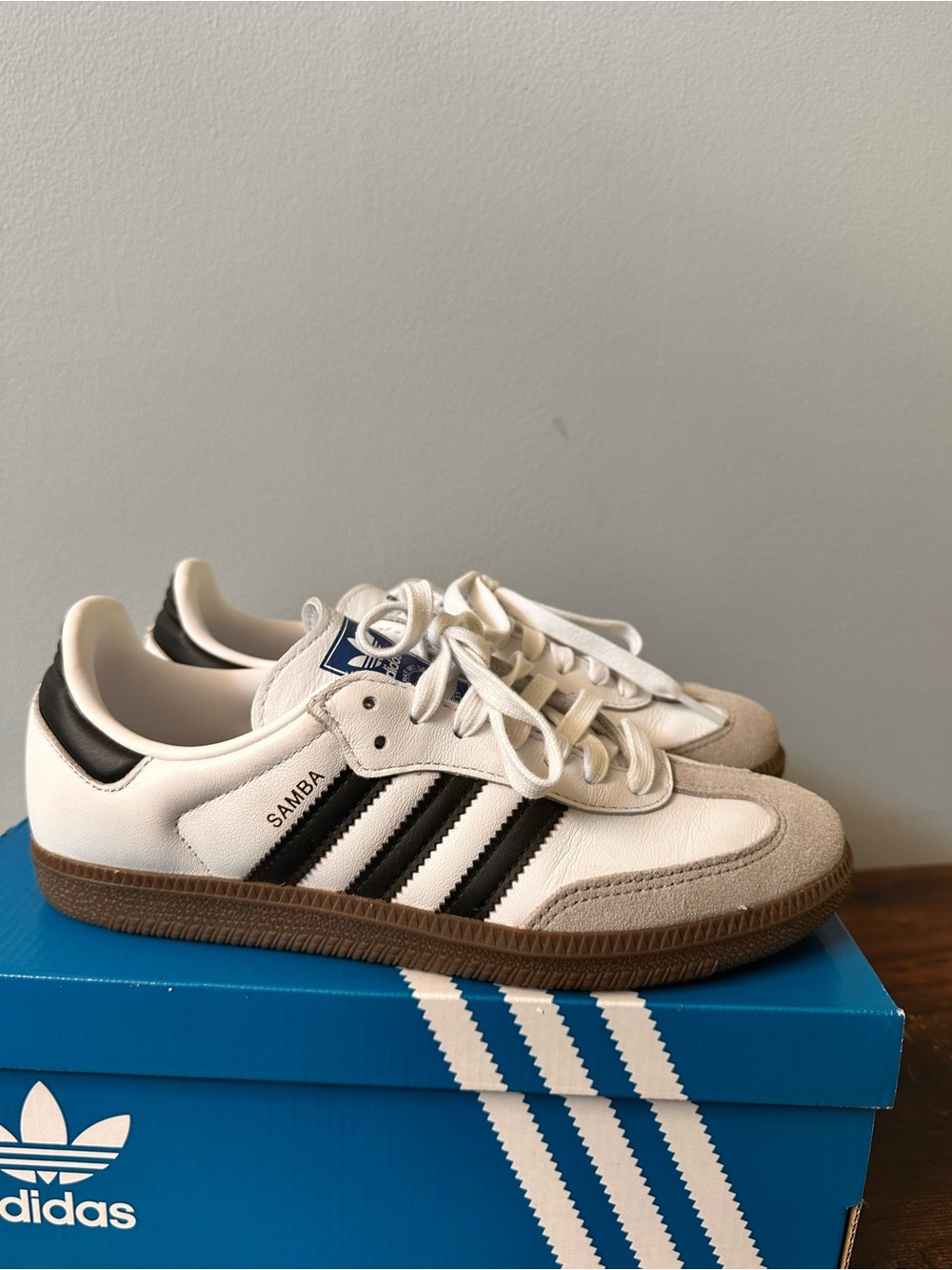 adidas Samba OG Sneakers in White/Black - Picture 5 of 11